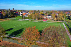 Kunstrasenplatz in Schwerfen